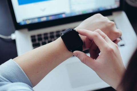 ???list.imageAltText??? How Wearable Tech Can Disrupt the Hospitality Industry