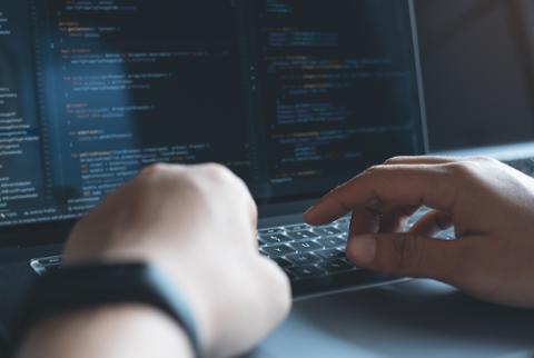 ???list.imageAltText??? Developers Debate Deleting 'Master' and 'Slave' Code Terminology