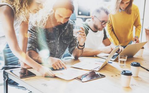 ???list.imageAltText??? How Much Do Technologist Salaries Increase with Years of Experience?