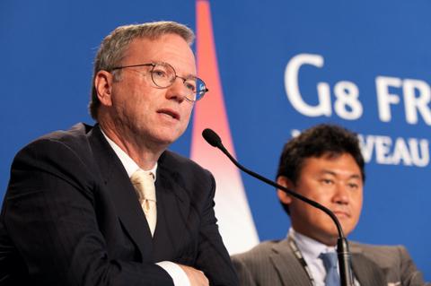 ???list.imageAltText??? Former Google CEO Eric Schmidt: Let's Start a School for A.I.