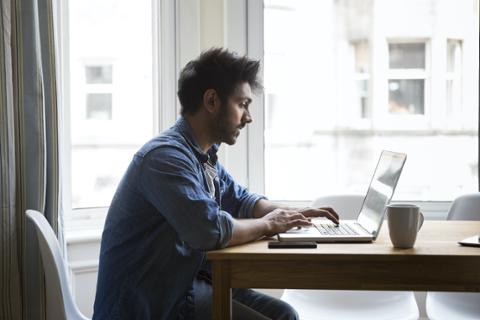 ???list.imageAltText??? Poll Results: Will Taking a Full-Time Remote Job Ruin My Career?