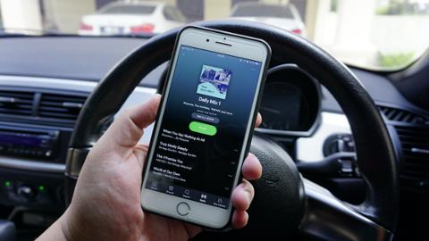 ???list.imageAltText??? Spotify Announces Hiring Slowdown, But Will Boost Headcount