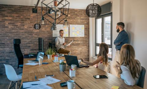 ???list.imageAltText??? Do Younger Workers Actually Want Remote Work?